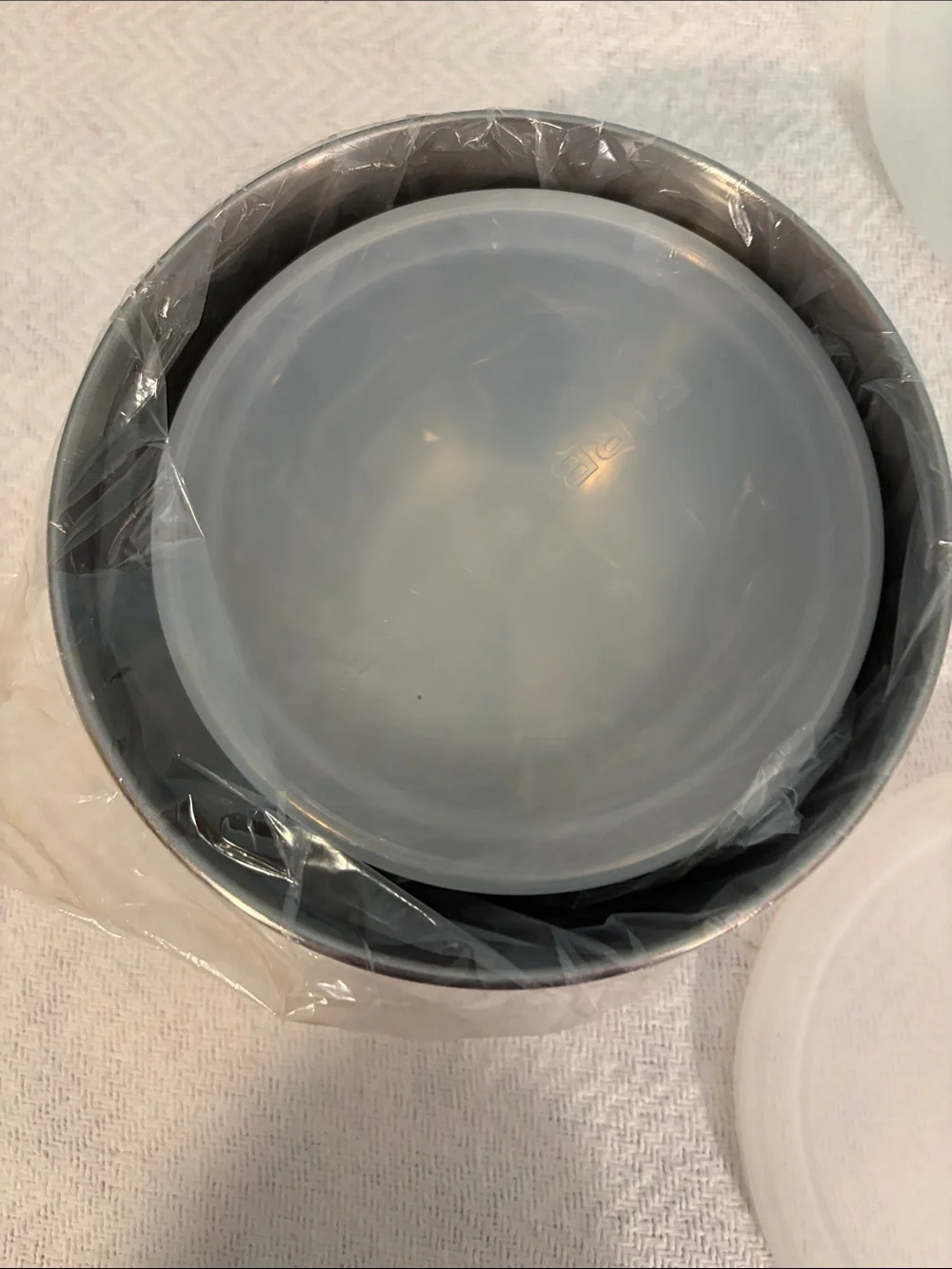 Farberware metal stacking bowls with lids